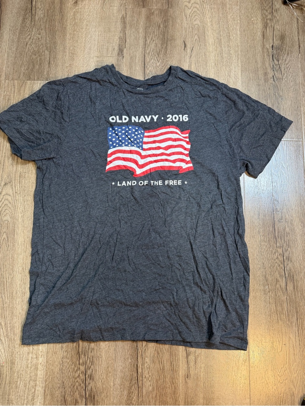 Fruit of the Loom Charcoal Gray Graphic Tee with American Flag